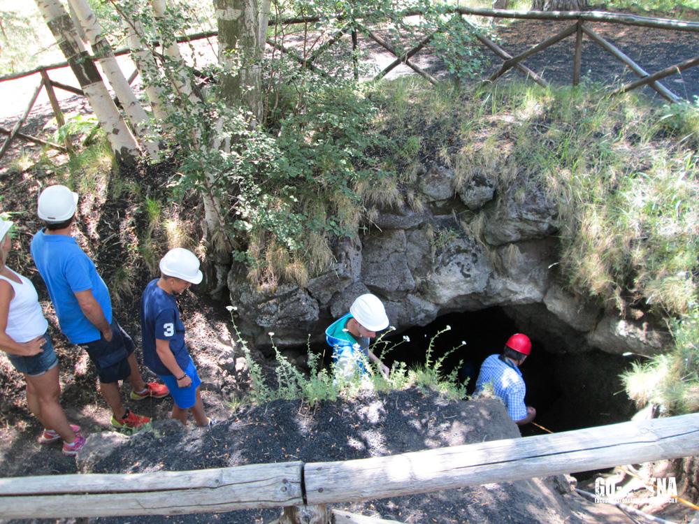 Etna Cave excursion