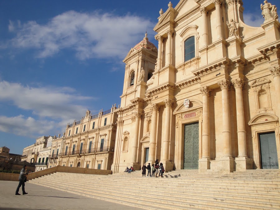 Noto Tour