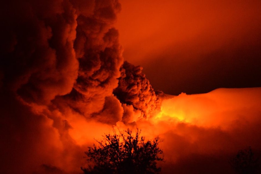 Etna eruption 2014