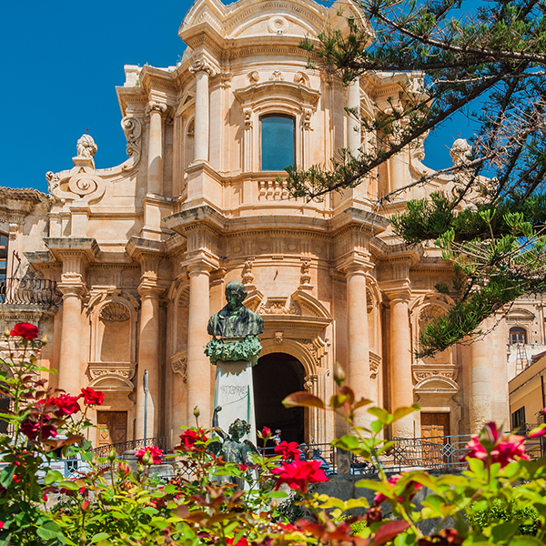 Sightseeing and day-trips Sicily