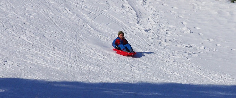 etna snow children