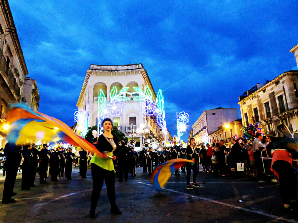 itinerary carnival